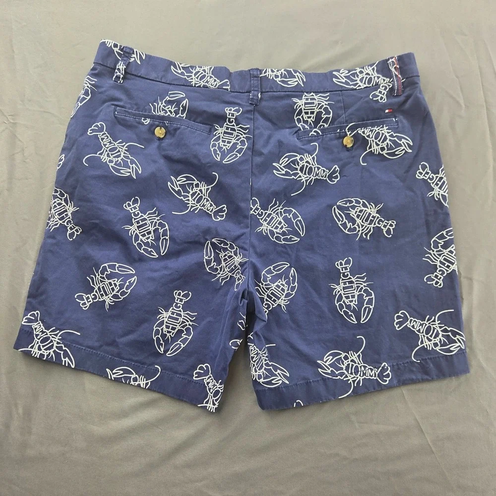 Tommy Hilfiger Men's 36 Navy Blue Lobster Print Preppy Shorts